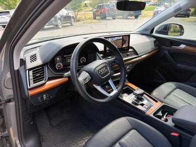 2023 Audi Q5 45 S line Premium quattro