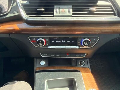 2023 Audi Q5 45 S line Premium quattro
