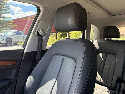 2023 Audi Q5 45 S line Premium quattro