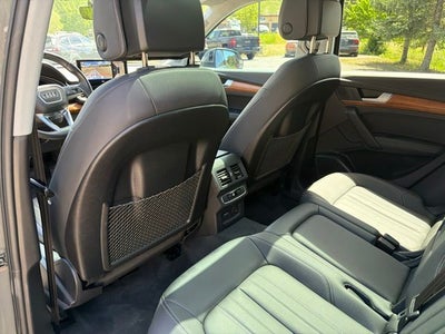 2023 Audi Q5 45 S line Premium quattro