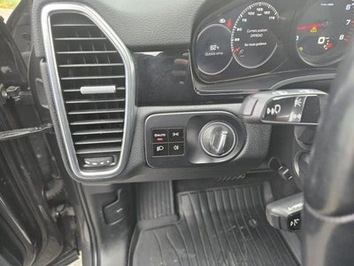 2020 Porsche Cayenne Base