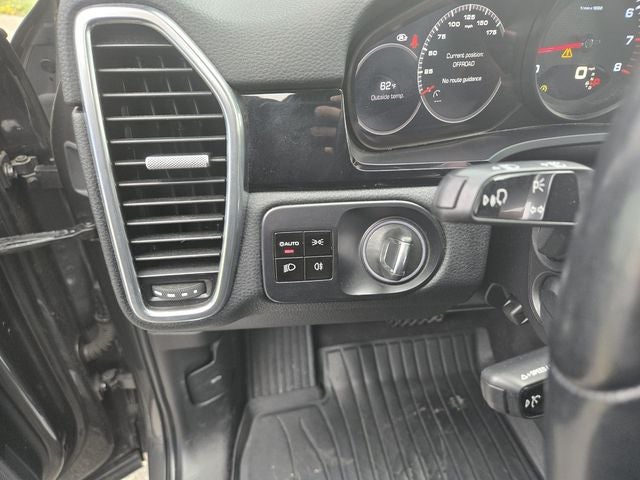 2020 Porsche Cayenne Base