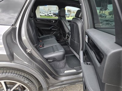 2020 Porsche Cayenne Base