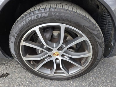 2020 Porsche Cayenne Base