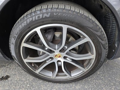 2020 Porsche Cayenne Base
