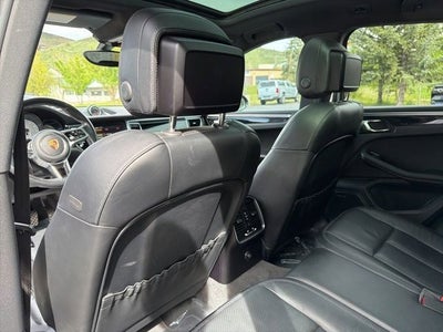 2016 Porsche Macan S
