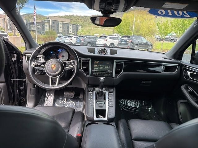 2016 Porsche Macan S
